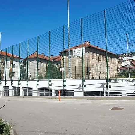 Logavina 8 Garage Parking