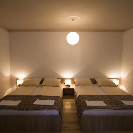 Hotel Logavina 8 Garage Parking Sarajevo