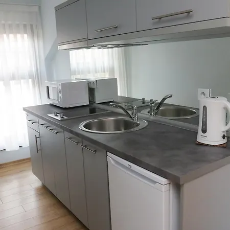 Logavina 8 Garage Parking 3*