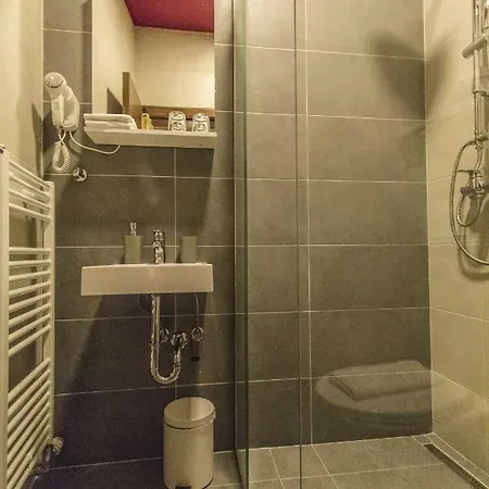 Hotel Logavina 8 Garage Parking Sarajevo